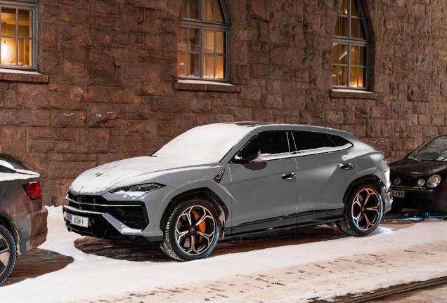 Lamborghini Urus SE