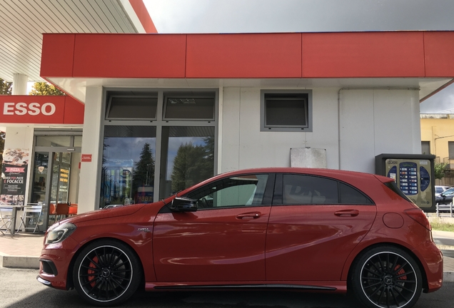 Mercedes-Benz A 45 AMG