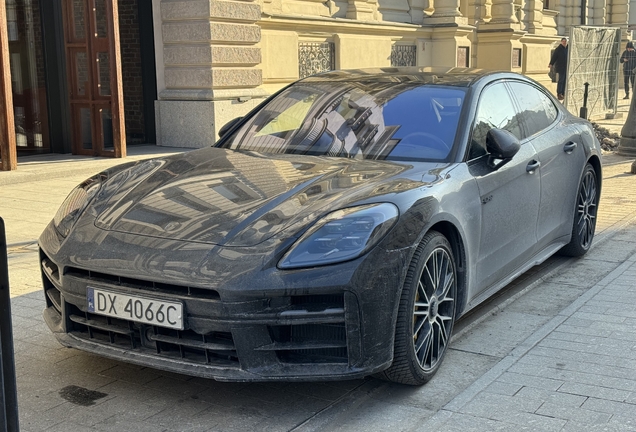 Porsche 972 Panamera Turbo S E-Hybrid