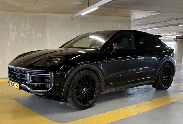 Porsche Cayenne Coupé Turbo E-Hybrid