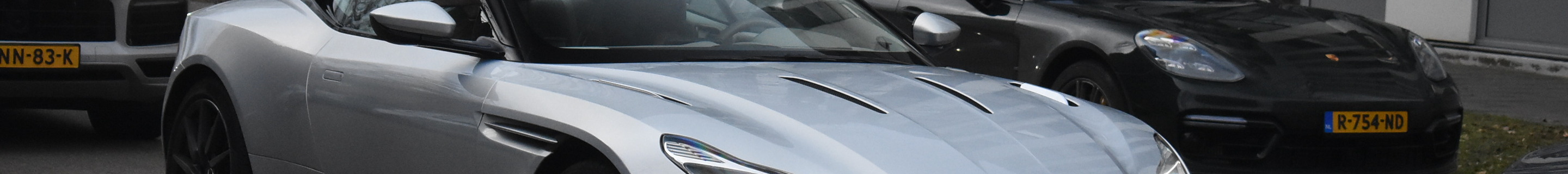 Aston Martin DB11 Launch Edition