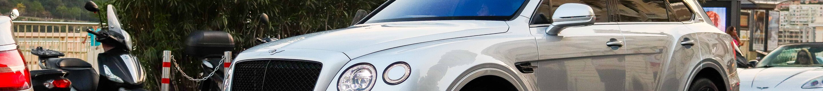 Bentley Bentayga V8 Huntsman Edition