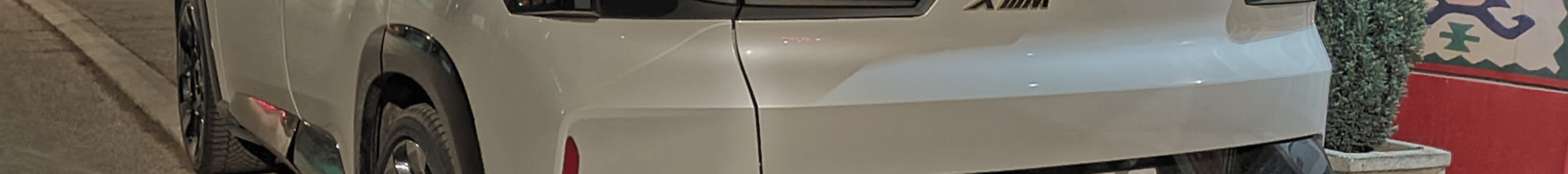 BMW XM G09