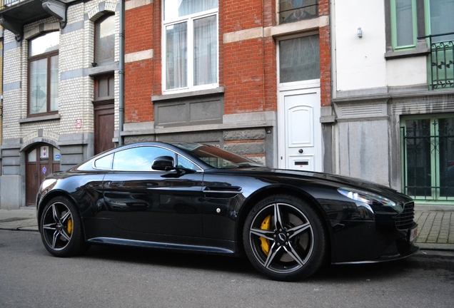 Aston Martin V8 Vantage S