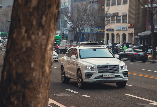 Bentley Bentayga V8 2021
