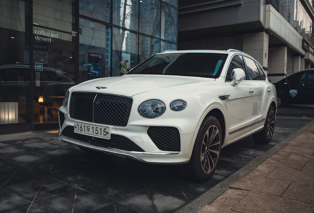 Bentley Bentayga V8 2024