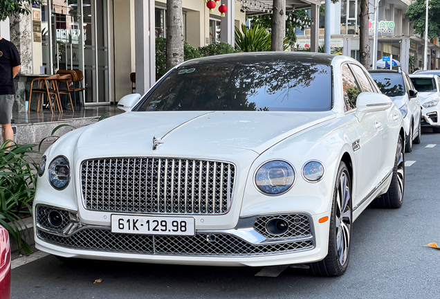 Bentley Flying Spur V8 2021 First Edition