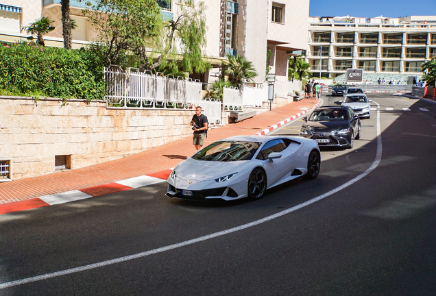 Lamborghini Huracán LP640-4 EVO