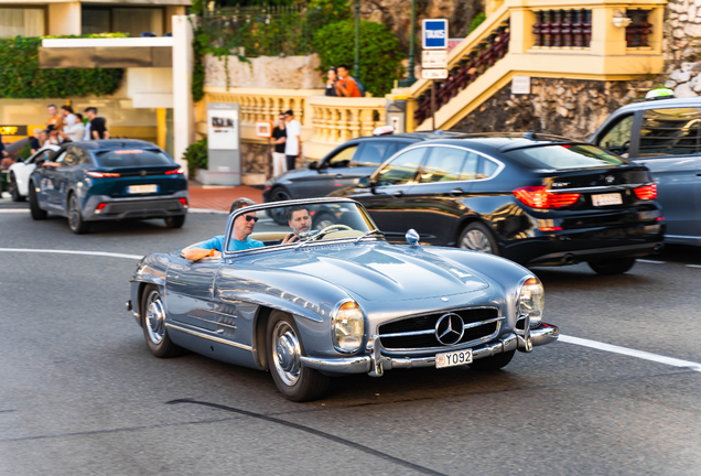 Mercedes-Benz 300SL Roadster
