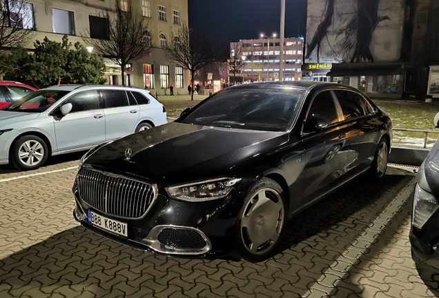 Mercedes-Maybach S 680 X223