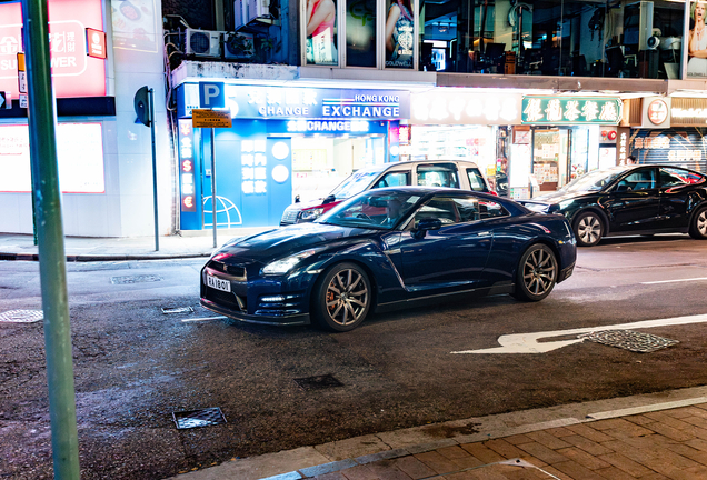 Nissan GT-R 2014