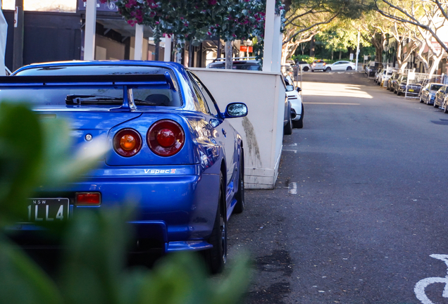 Nissan Skyline R34 GT-R V-Spec II