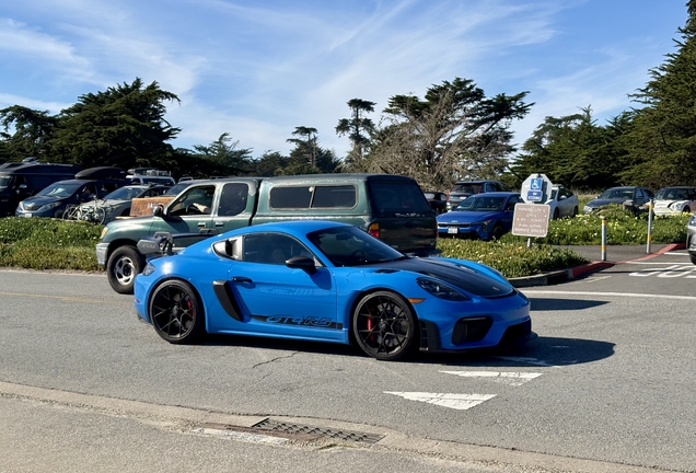 Porsche 718 Cayman GT4 RS Weissach Package