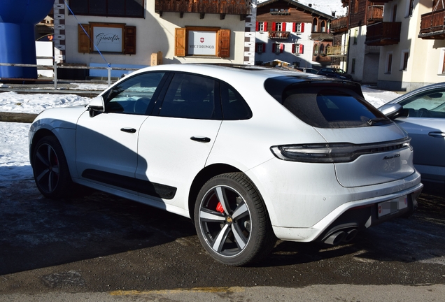 Porsche 95B Macan GTS MkIII