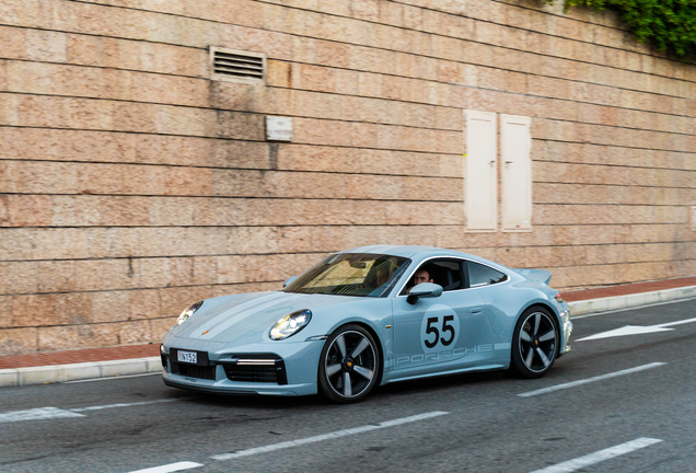 Porsche 992 Sport Classic