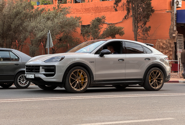 Porsche Cayenne Coupé Turbo E-Hybrid