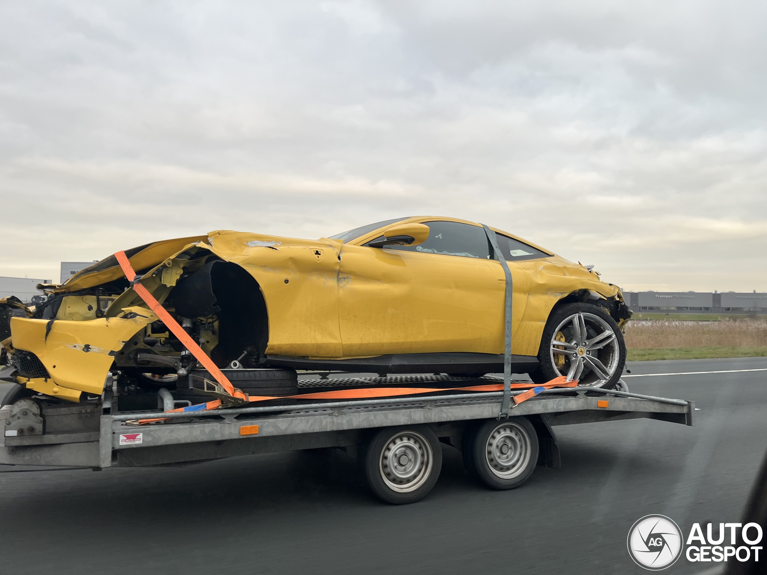 Wrakgespot: Pareltjes die niet meer rijden