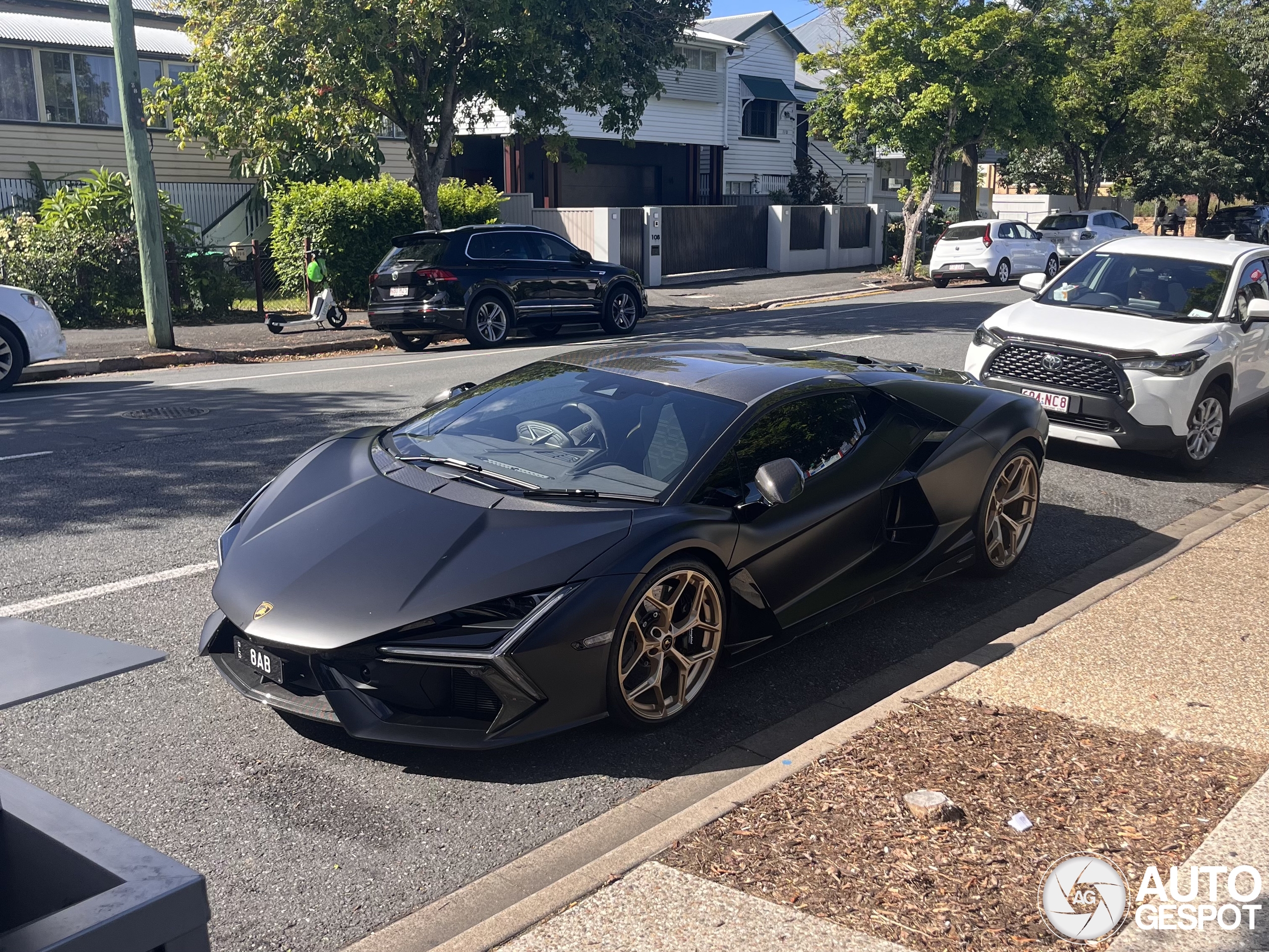 Lamborghini Revuelto