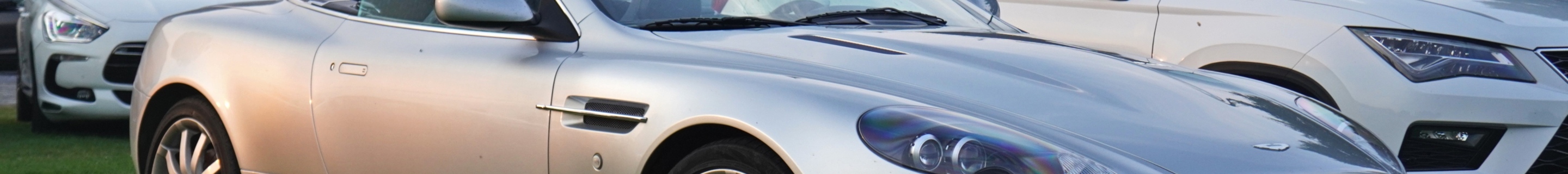 Aston Martin DB9 Volante