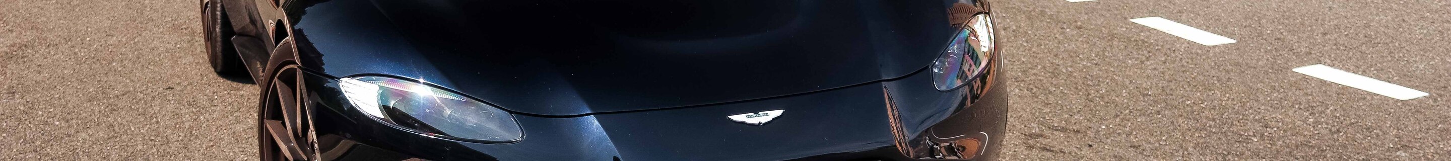 Aston Martin V8 Vantage 2018