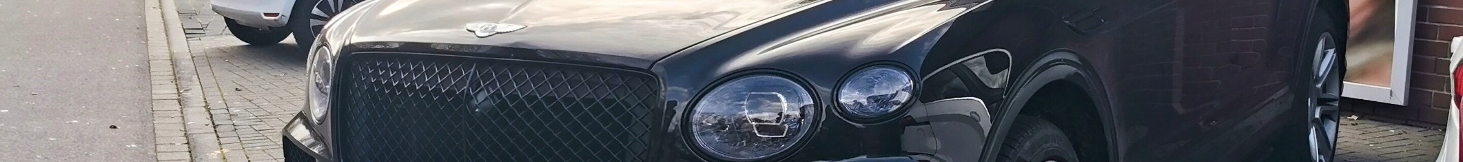 Bentley Bentayga V8 S 2024