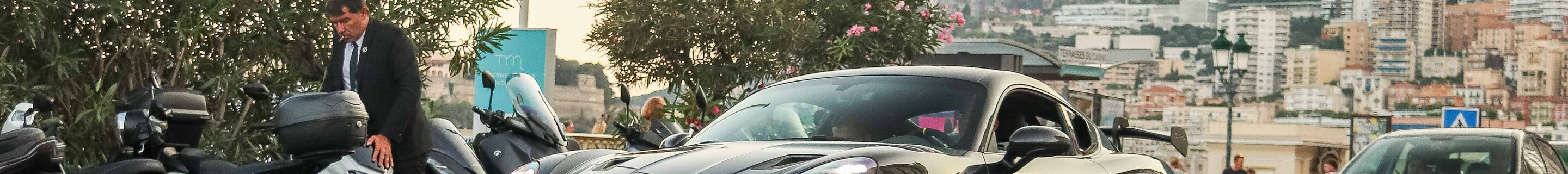 Porsche 718 Cayman GT4 RS Weissach Package