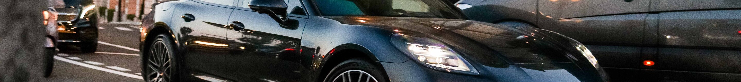 Porsche 972 Panamera Turbo E-Hybrid