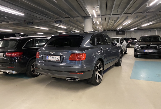 Bentley Bentayga V8