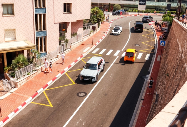 BMW XM G09 Label Red