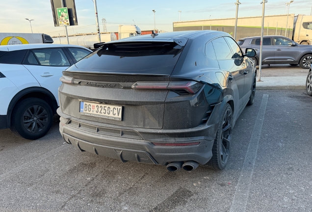 Lamborghini Urus Performante