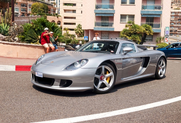 Porsche Carrera GT