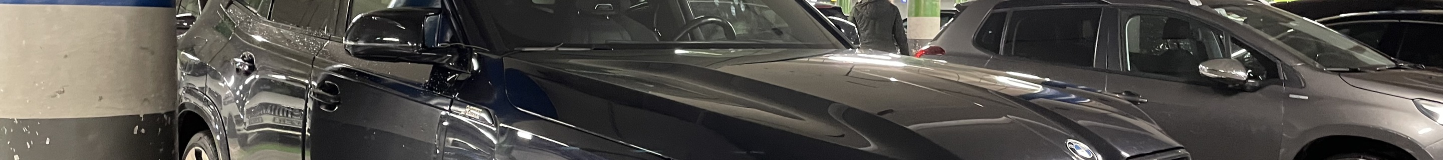 BMW XM G09