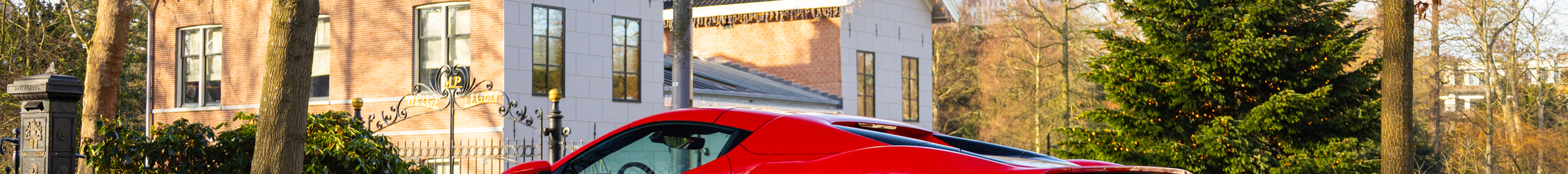 Ferrari 296 GTS