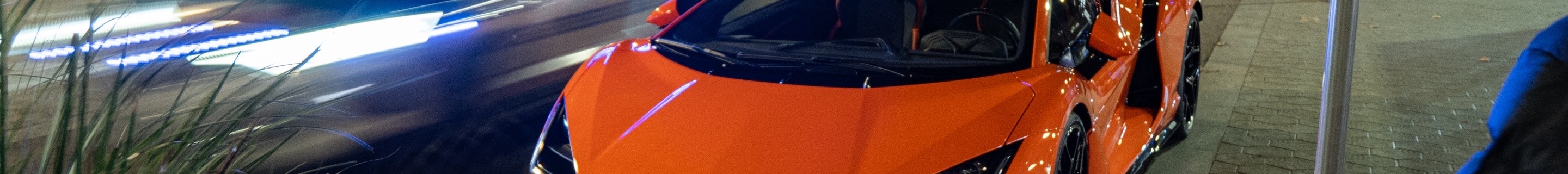 Lamborghini Revuelto