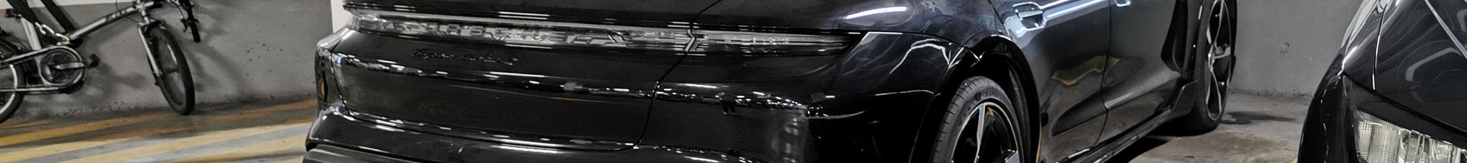 Porsche Taycan Turbo S Cross Turismo