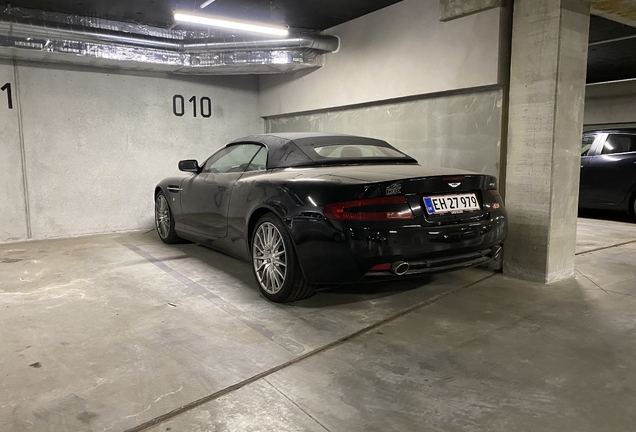 Aston Martin DB9 Volante