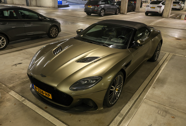 Aston Martin DBS Superleggera Volante