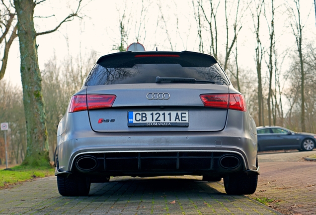 Audi RS6 Avant C7 2015