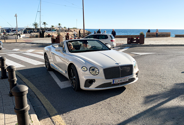 Bentley Continental GTC V8 2020