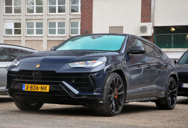 Lamborghini Urus S