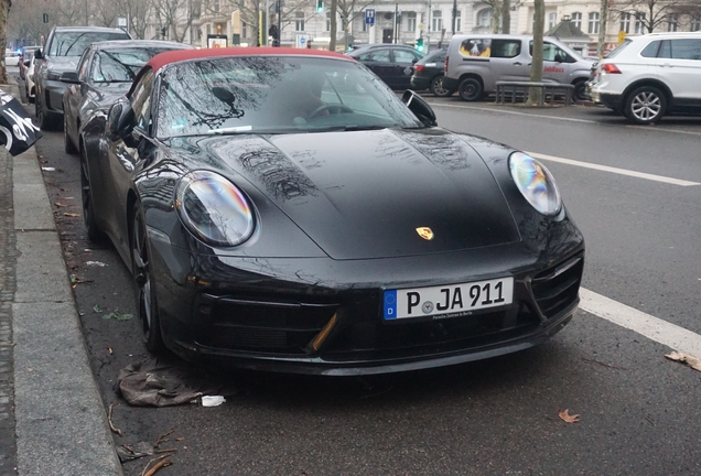 Porsche 992 Carrera 4S Cabriolet MkI