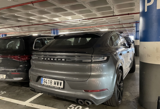 Porsche Cayenne Coupé Turbo E-Hybrid