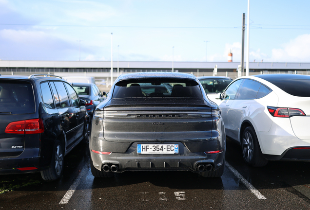 Porsche Cayenne Coupé Turbo E-Hybrid
