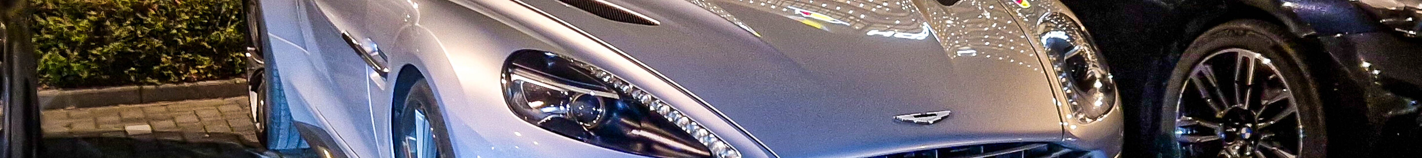 Aston Martin Vanquish 2013