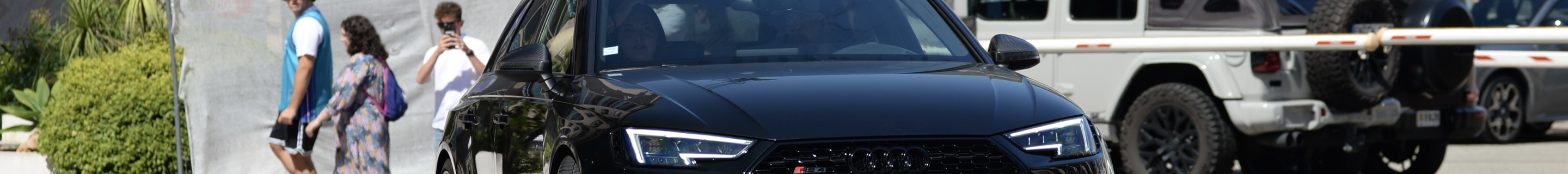 Audi RS4 Avant B9
