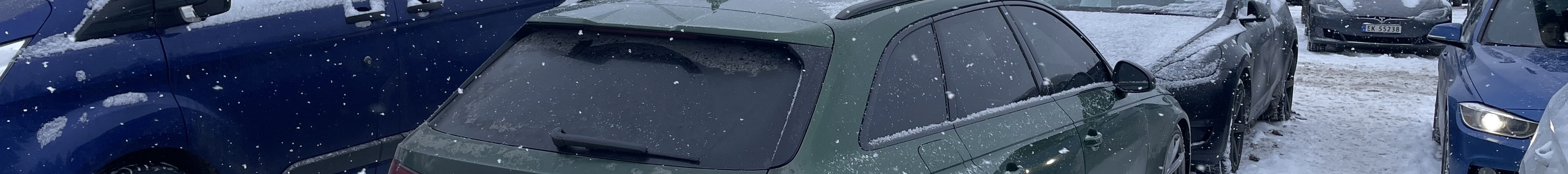 Audi RS4 Avant B9
