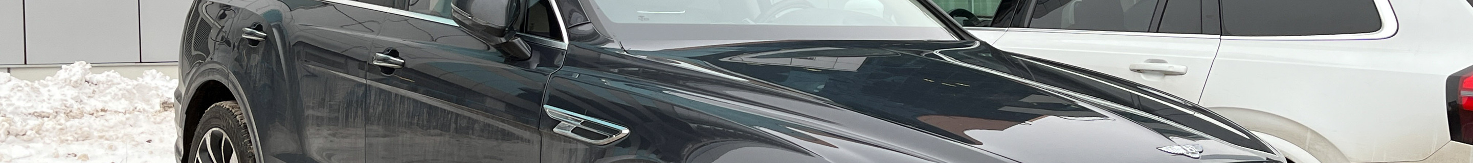 Bentley Bentayga V8 2021