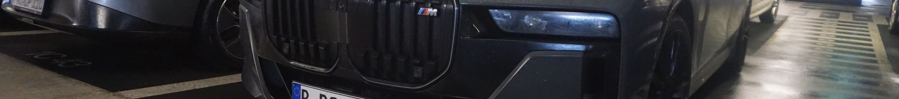 BMW M760e xDrive
