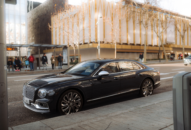 Bentley Flying Spur Mulliner 2025