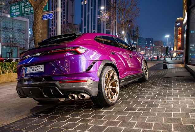 Lamborghini Urus Performante